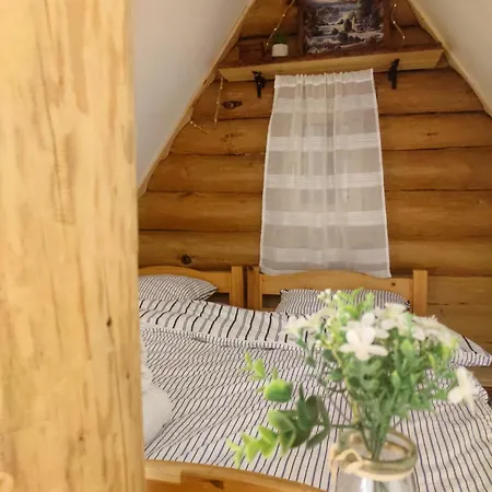Lambievi Kolibi Gorno Kraishte