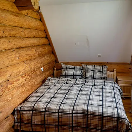 Alpesi faház Lambievi Kolibi *