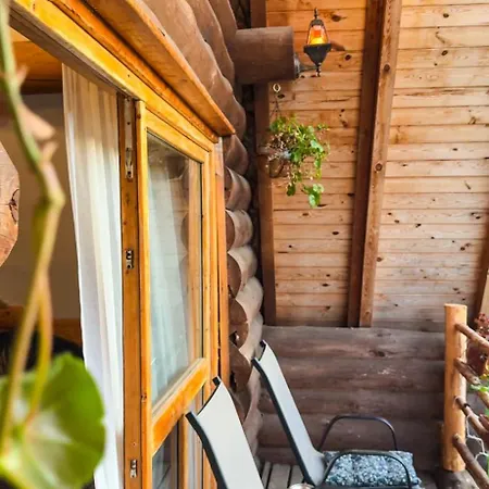 Alpesi faház Lambievi Kolibi Gorno Kraiste