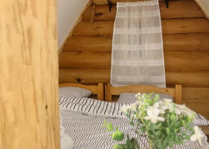 Lambievi Kolibi Khakhn'ovo