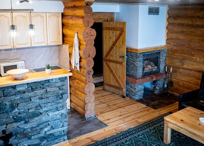 Dağ evi Lambievi Kolibi Khakhn'ovo