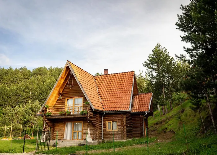 Lambievi Kolibi Chalet