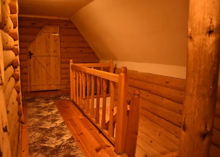 Dağ evi Lambievi Kolibi Khakhn'ovo