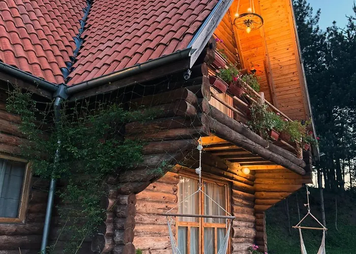 Dağ evi Lambievi Kolibi Khakhn'ovo